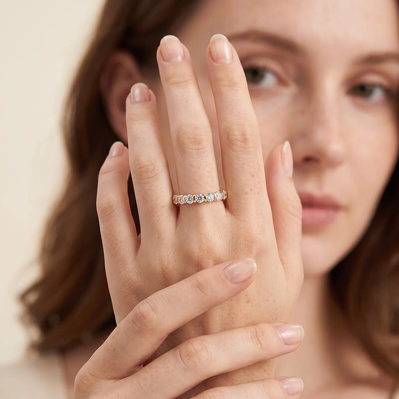 Luxuriant Lab Grown Diamond G-H SI 0.70 ctw Band Ring in 18K Vermeil Yellow Gold Over Sterling Silver (Size 10.0)