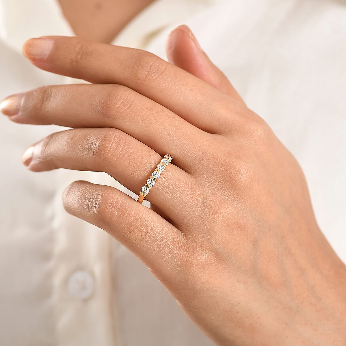 Luxuriant Lab Grown Diamond G-H SI 0.70 ctw Ring in 18K Vermeil Yellow Gold Over Sterling Silver (Size 7.0) image number 2