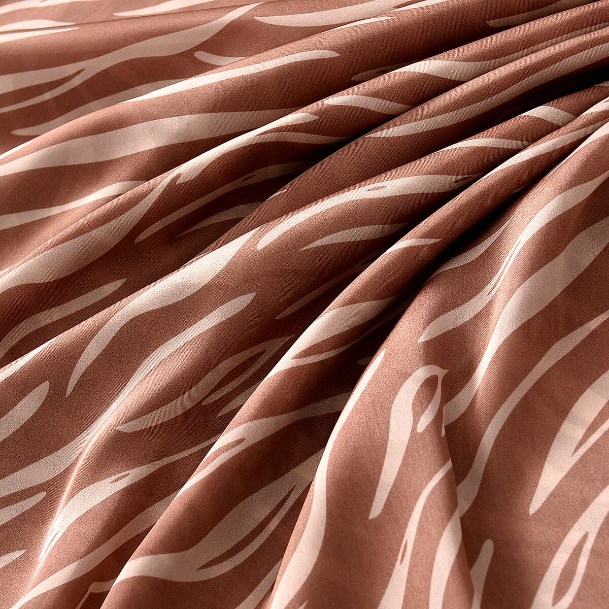 La Marey Brown and White Silk Feeling Kaftan image number 3