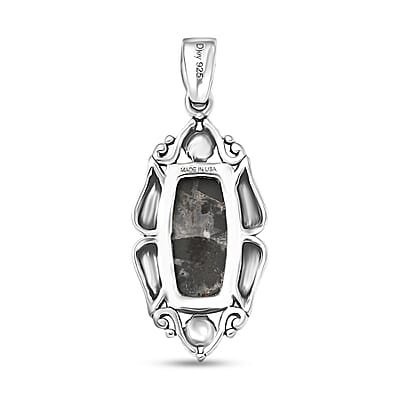 D'Joy Artisan Crafted Premium White Buffalo 2.80 ctw Pendant without Chain in Sterling Silver