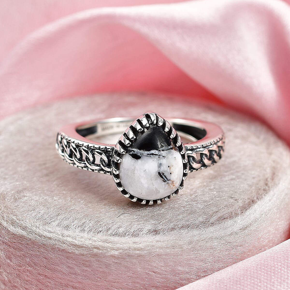 D'Joy Premium White Buffalo 2.80 ctwv Ring in Sterling Silver (Size 7.0) image number 1