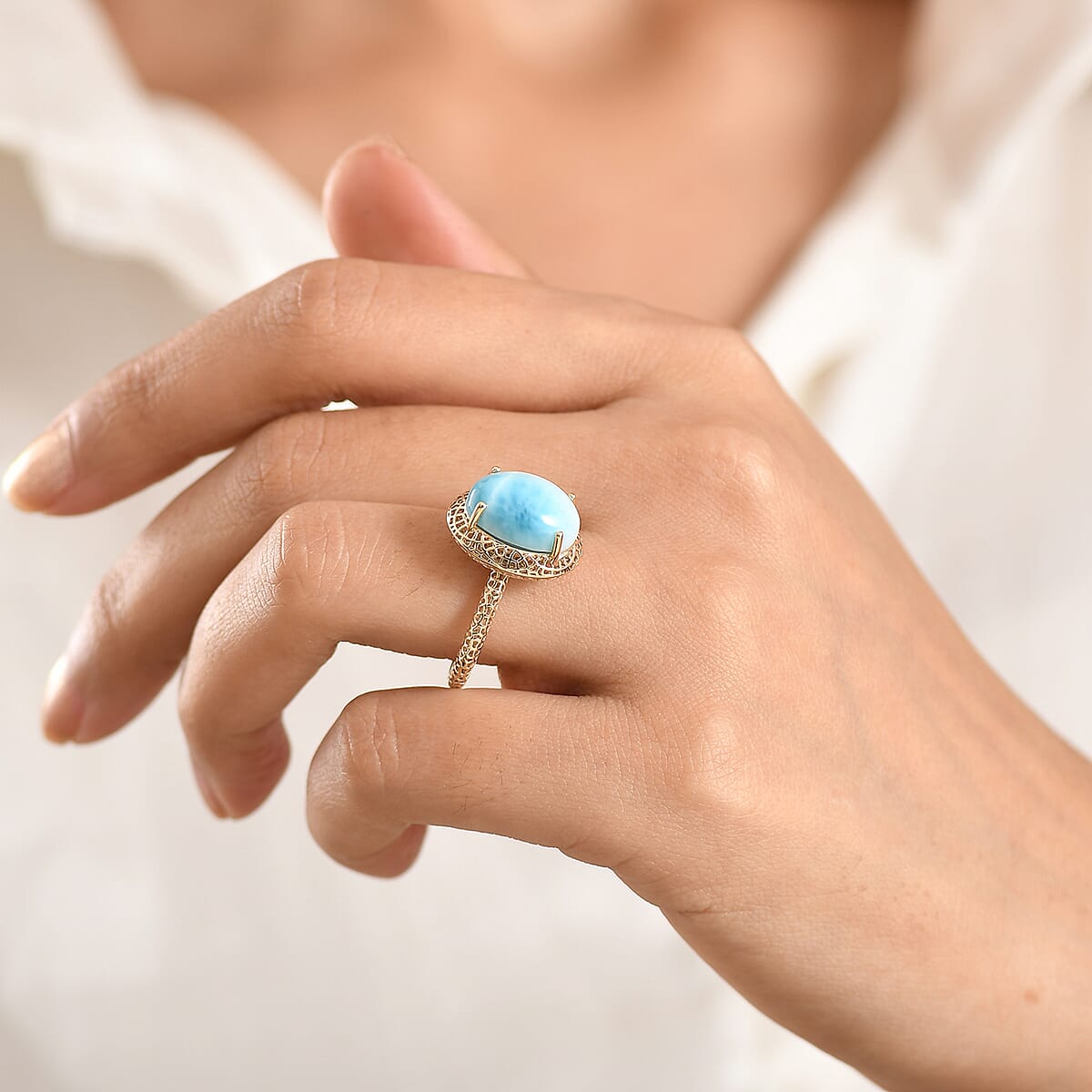 Mirage Collection AAA Larimar 7.00 ctw Ring in 10K Yellow Gold (Size 9.0) image number 2