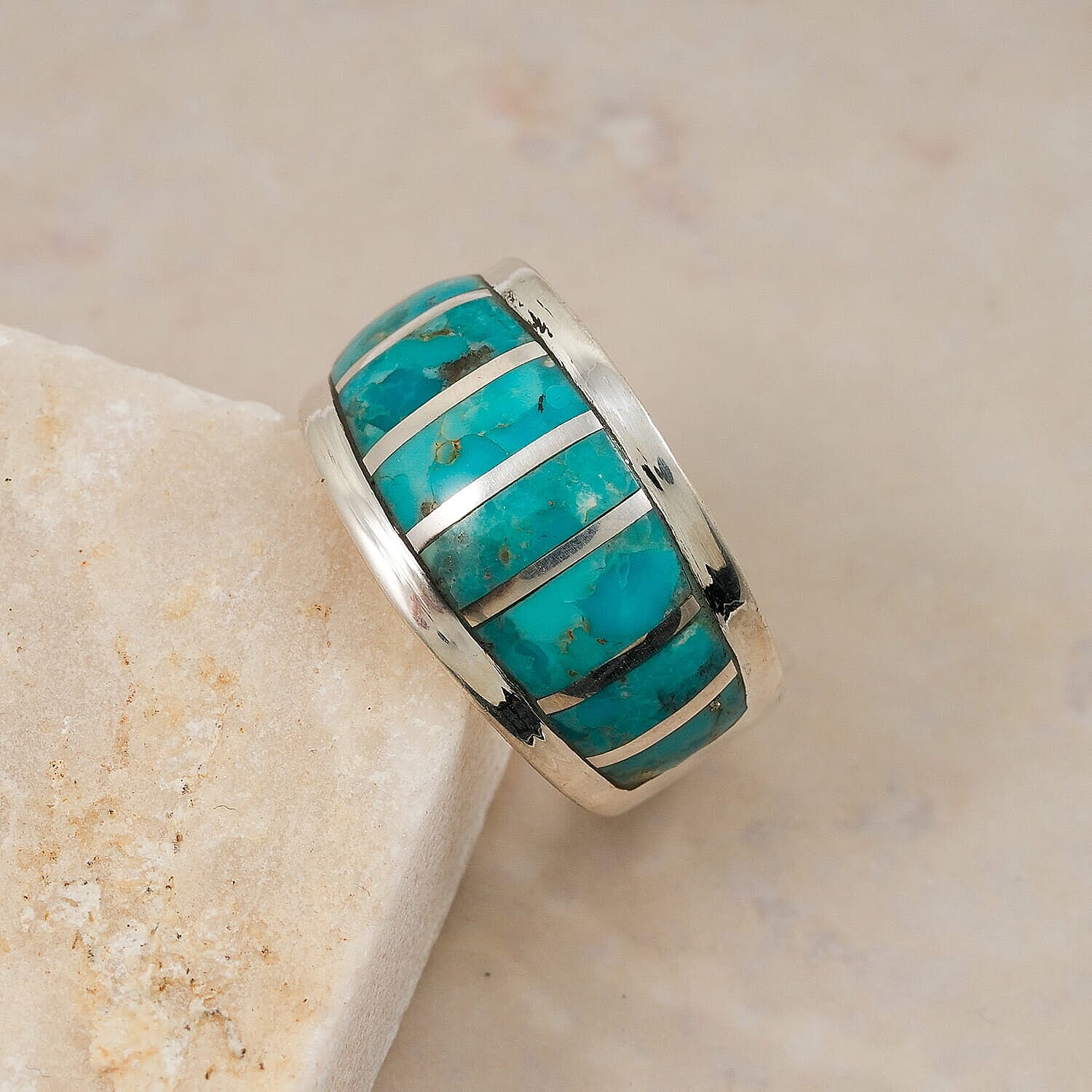 Santa Fe Style Kingman Turquoise  8.00 ctw Ring in Sterling Silver (Size 7.0)