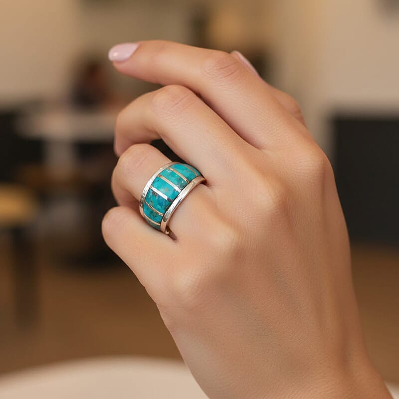 Santa Fe Style Kingman Turquoise  8.00 ctw Ring in Sterling Silver (Size 7.0)