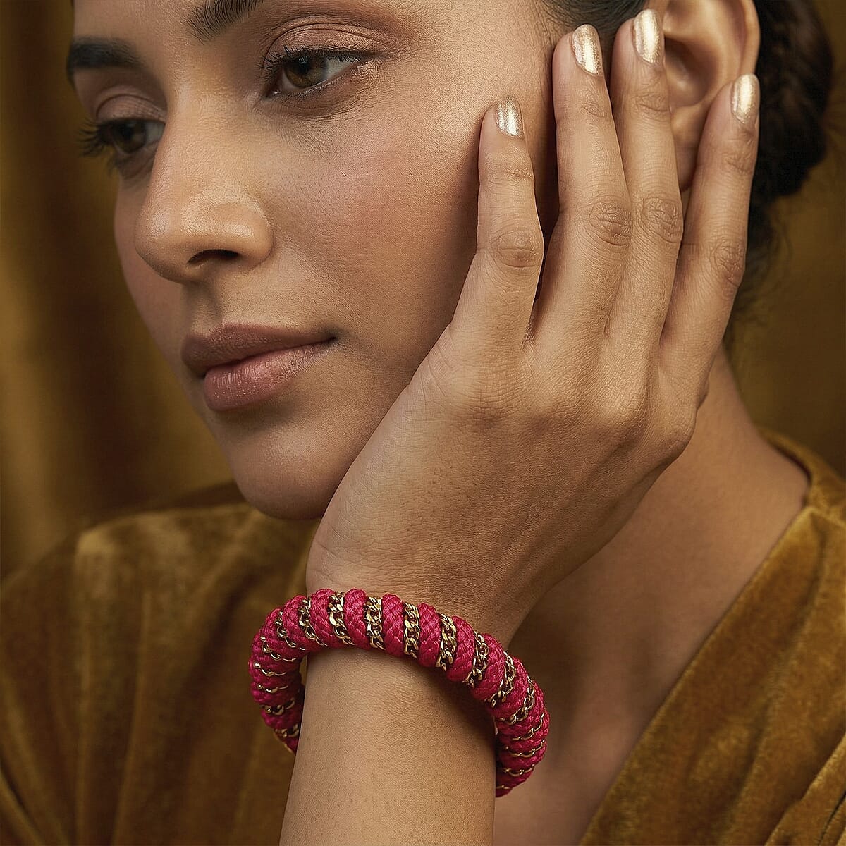 Pink Color Cord Bracelet in ION Plated YG Stainless Steel (8-10In) image number 2