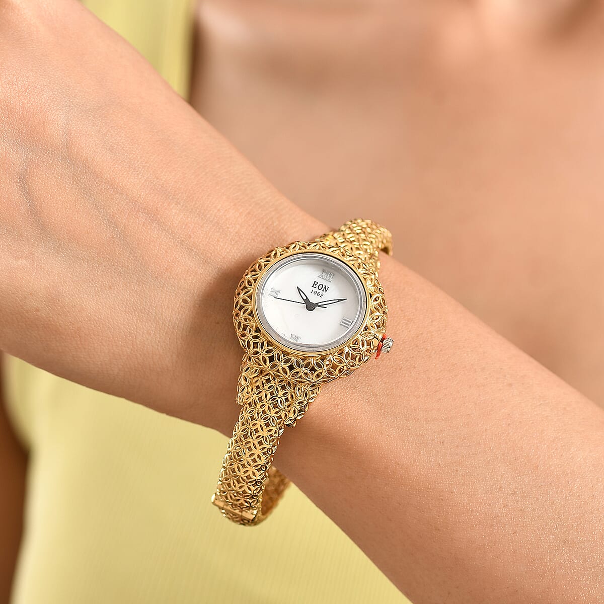 EverTrue Bangle Bracelet in 18K YG Plated (7.25 In) image number 2