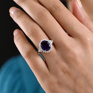 AAA Brejinho Amethyst and Luxuriant Lab Grown Diamond G-H SI 4.85 ctw Ring in 10K Yellow Gold (Size 10.0)