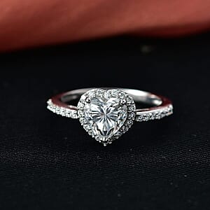 D'Joy Moissanite 1.60 ctw Heart Ring in Rhodium Over Sterling Silver (Size 6.0)