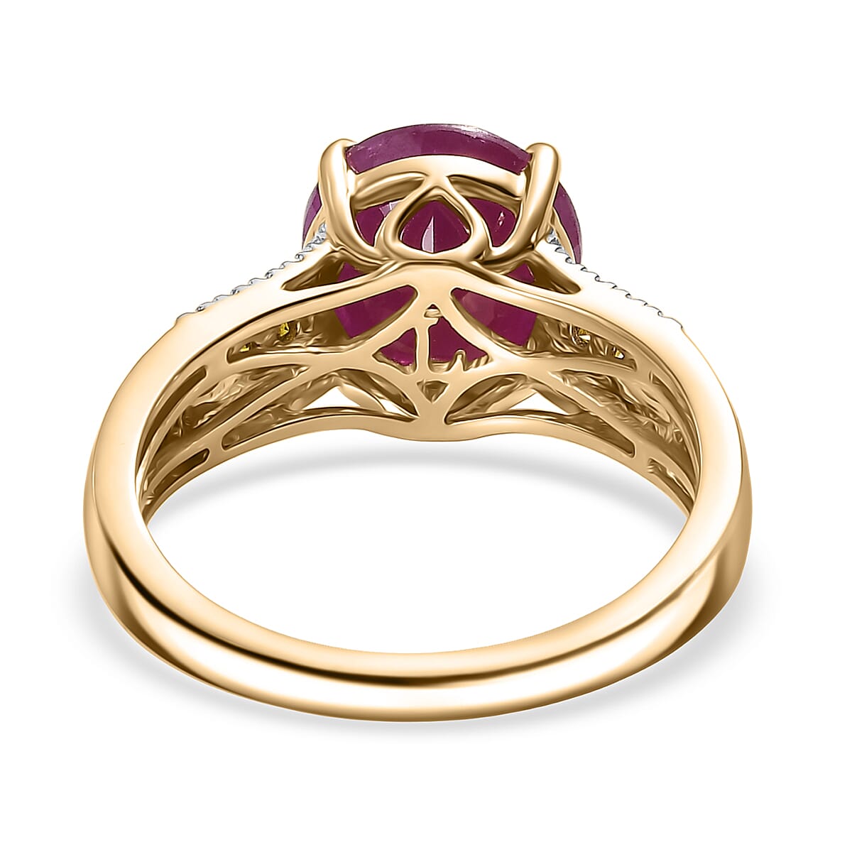 Certified & Appraised AAA Montepuez Ruby, Luxuriant Lab Grown Yellow and White Diamond (SI) 4.56 ctw Ring in 10K Yellow Gold (Size 7.0) (Del. in 7-10 Days) image number 4