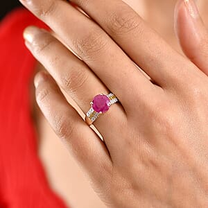 Certified & Appraised AAA Montepuez Ruby and Luxuriant Lab Grown Yellow and White Diamond SI 4.60 ctw Ring in 10K Yellow Gold (Size 9.5)