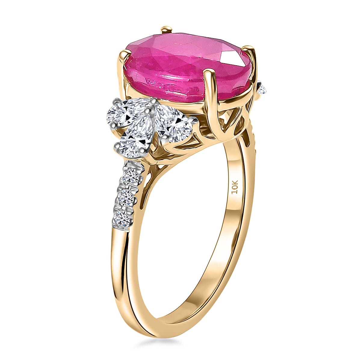 Certified & Appraised AAA Ruby and Luxuriant Lab Grown Diamond G-H SI 5.90 ctw Ring in 10K Yellow Gold (Size 7.0) image number 3
