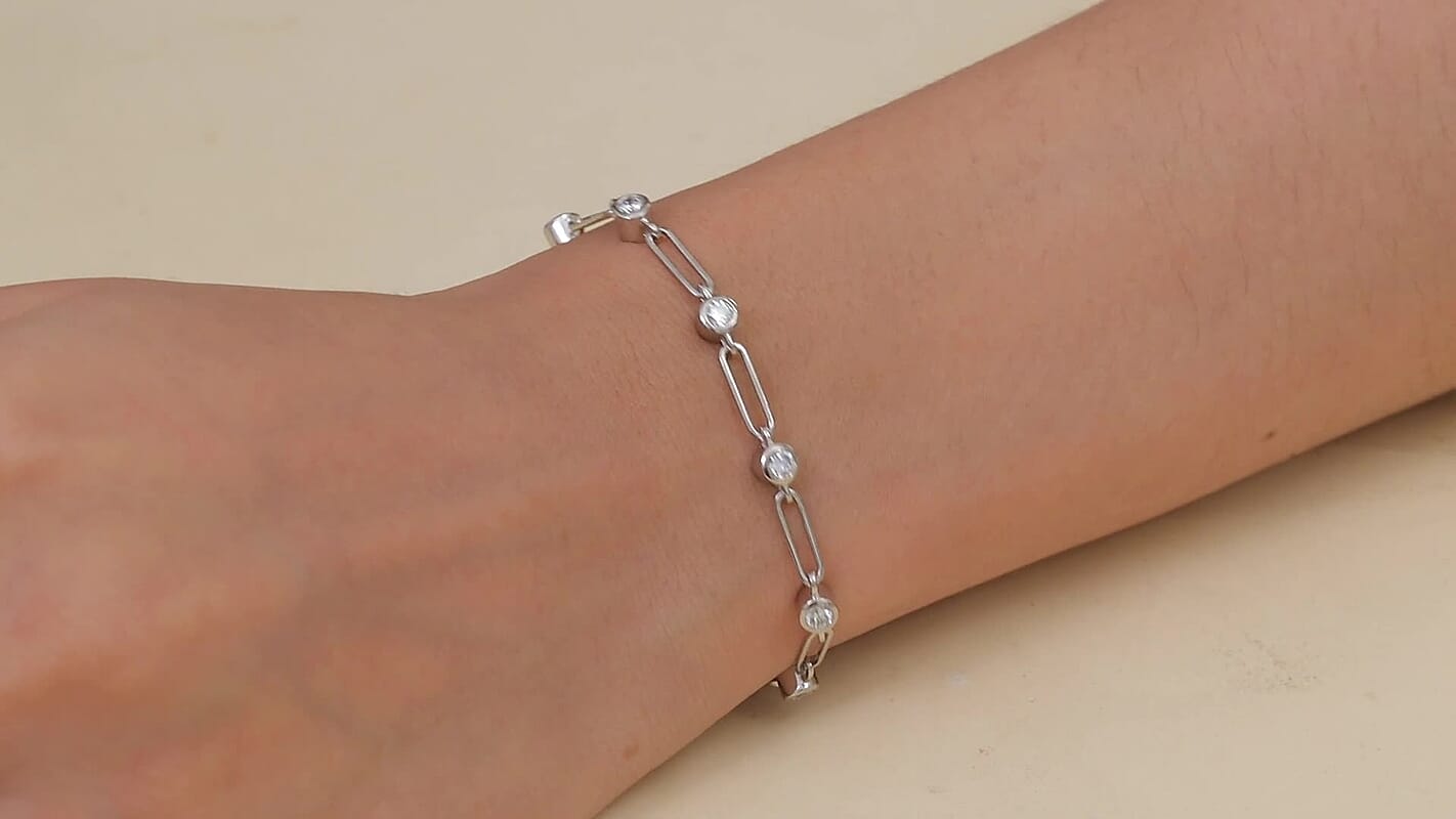 Luxuriant Lab Grown Diamond (EF-VS) Bracelet in 18K Vermeil YG Over Sterling Silver (7.25 In) 1.10 ctw