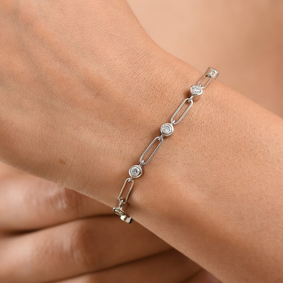 Luxuriant Lab Grown Diamond EF-VS 1.10 ctw Bracelet in Rhodium Over Sterling Silver (7.25 In) (Del. in 12-15 Days) image number 2