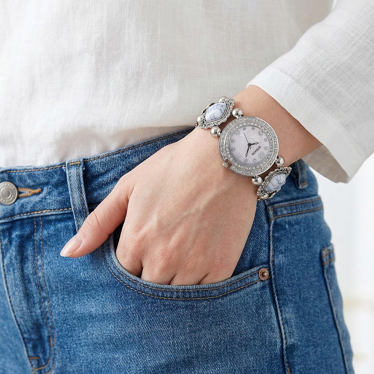 Strada White Resin SL68 Quartz Movement Stretch Bracelet Watch in Silvertone image number 2