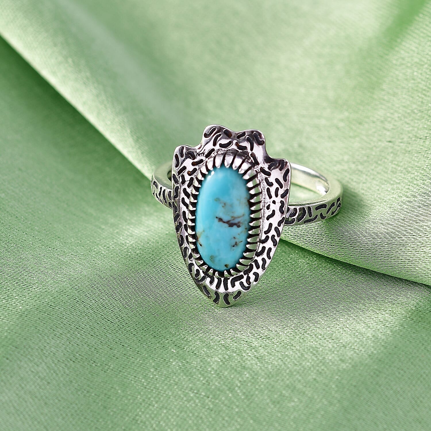D'Joy Artisan Crafted Premium Blue Moon Turquoise Ring in Black Oxidised Sterling Silver (Size 10.0) 1.60 ctw