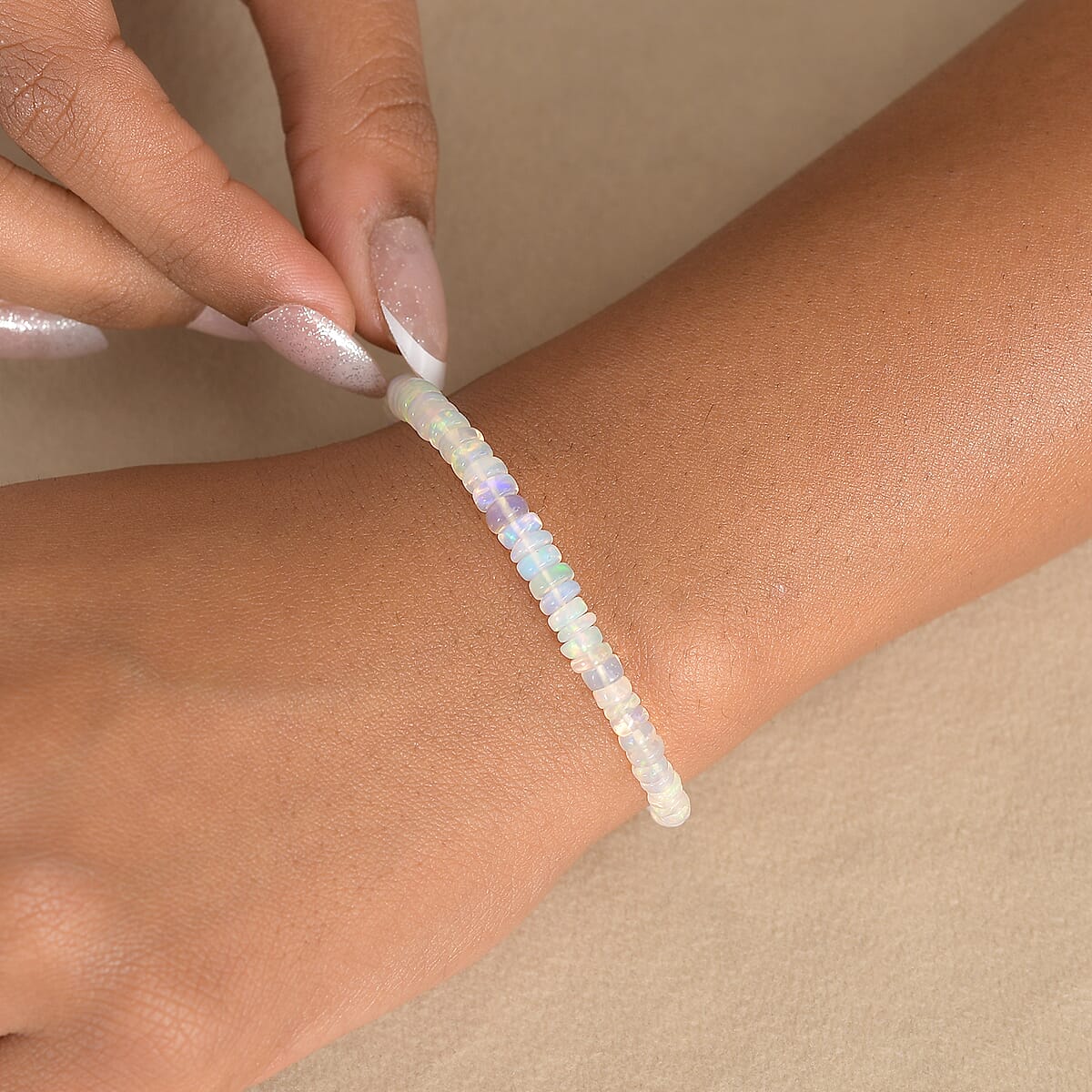 D'Joy Ethiopian Welo Opal 14.00 ctw Bracelet in Rhodium Over Sterling Silver (7.25-9.25In) image number 2