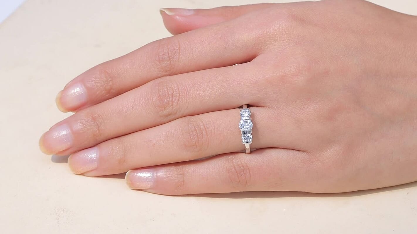 Luxuriant Lab Grown Diamond G-H SI 1.00 ctw 3 Stone Ring in Rhodium Over Sterling Silver