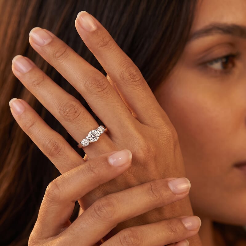 Luxuriant Lab Grown Diamond G-H SI 1.00 ctw 3 Stone Ring in Rhodium Over Sterling Silver (Size 5.0)