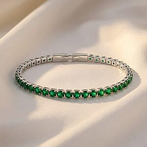 Simulated Green Diamond Bracelet in Silvertone (7.50 In)