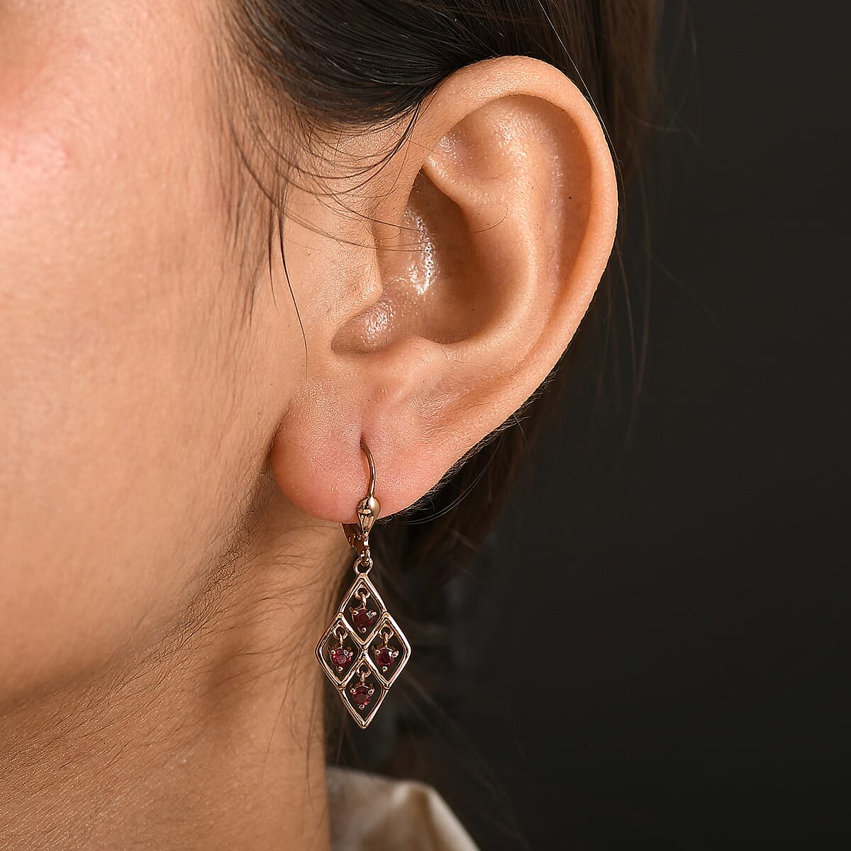 D'Joy Premium Anthill Garnet 0.70 ctw Lattice Earrings in Brown E-coat Sterling Silver image number 2