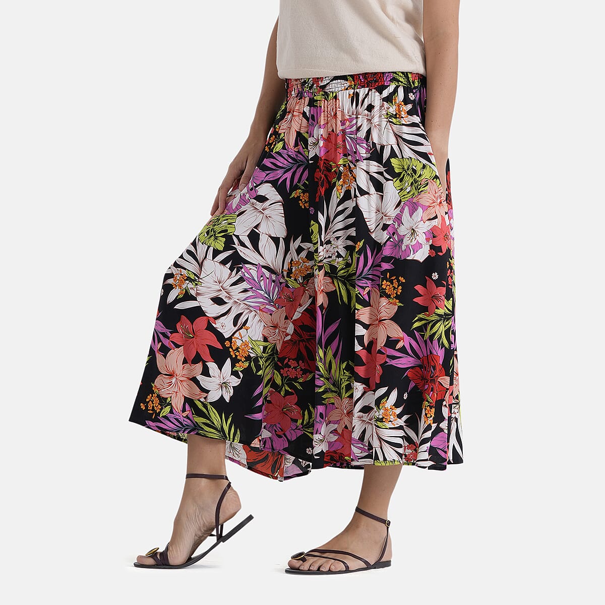La Marey Black with Multi Floral Print Wide Leg Culotte Pants image number 4