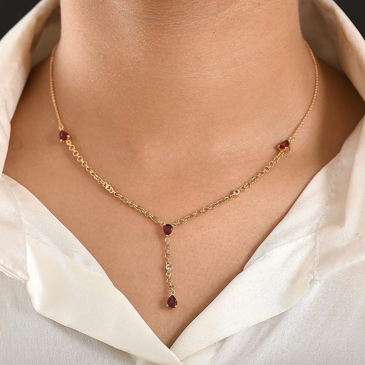 Premium Anthill Garnet and Luxuriant Lab Grown Diamond G-H, SI 1.50 ctw Flowing Vine Necklace in 18K Vermeil Yellow Gold Over Sterling Silver 18-20 Inches  image number 2
