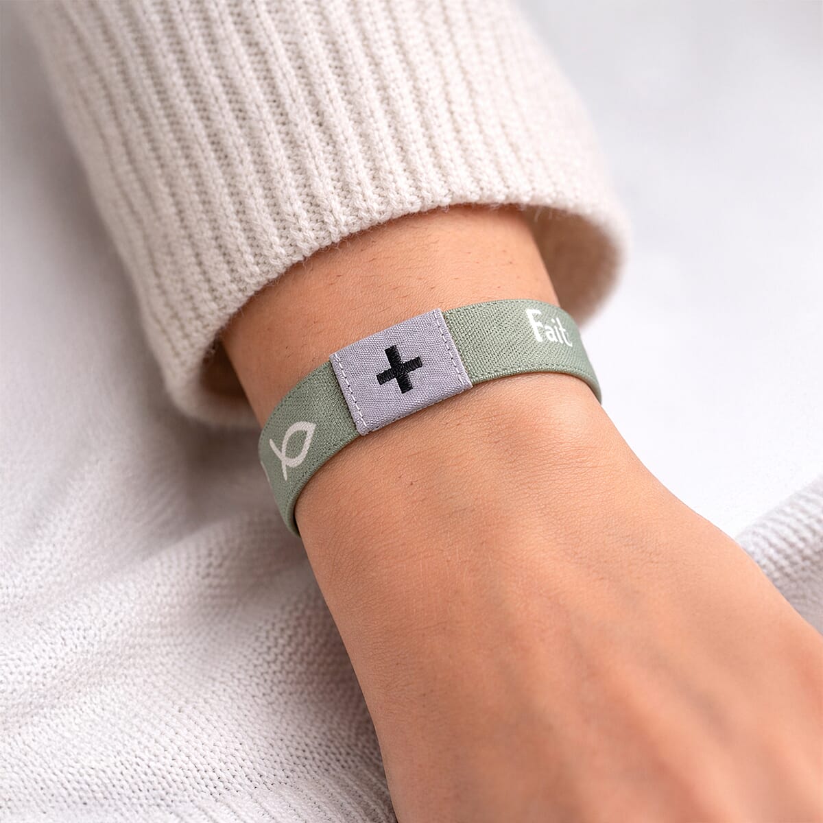 NFC Scan (Daily Bible Verse) Polyester Stretch Bracelet - Green (7-8In) image number 2