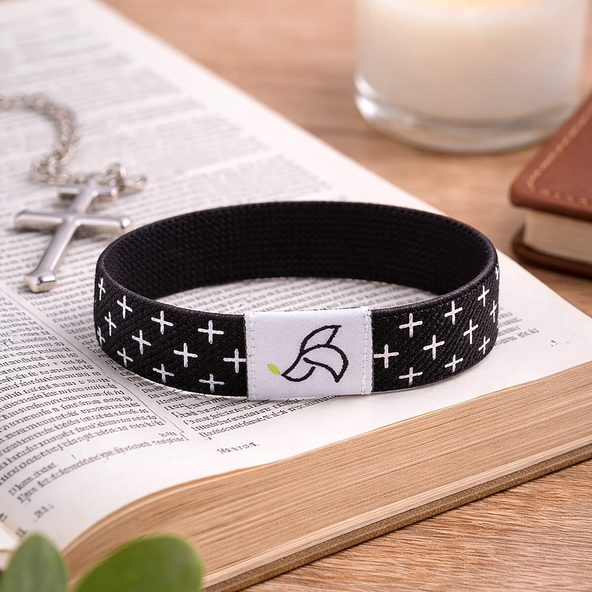 NFC Scan (Daily Bible Verse) Polyester Stretch Bracelet - Black (7-8In) image number 1