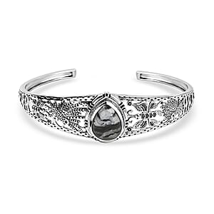 D'Joy Artisan Crafted Premium White Buffalo 8.60 ctw Cuff Bangle Bracelet in Sterling Silver (7.25 In)