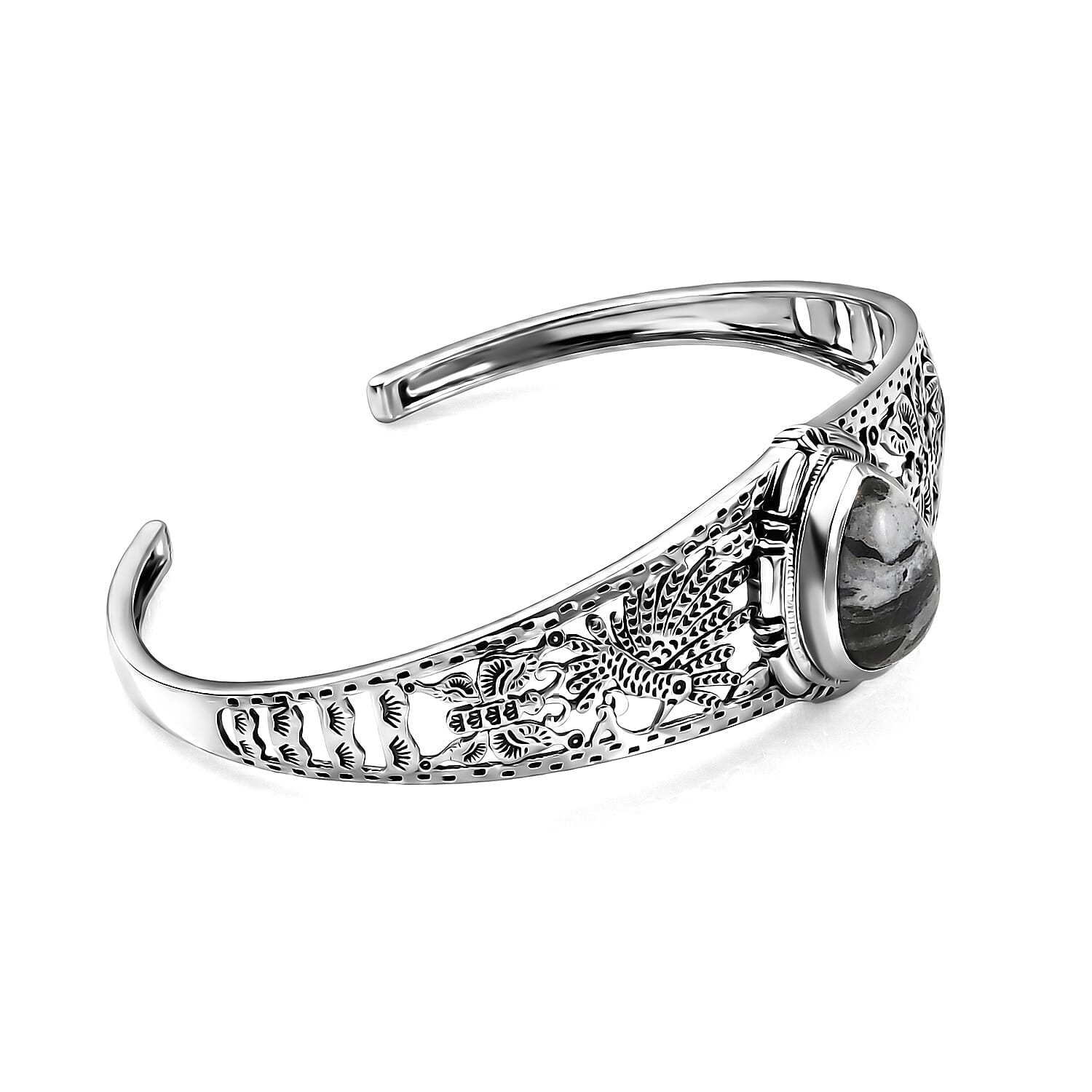D'Joy Artisan Crafted Premium White Buffalo 9.20 ctw Cuff Bracelet in Sterling Silver (7.25 In)