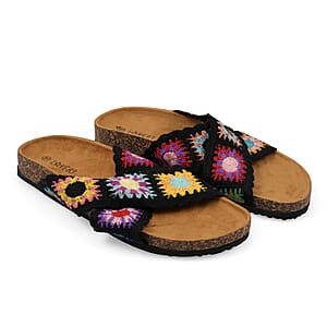 LOVE 83 Black Crisscross Floral Sandals (Size 6)