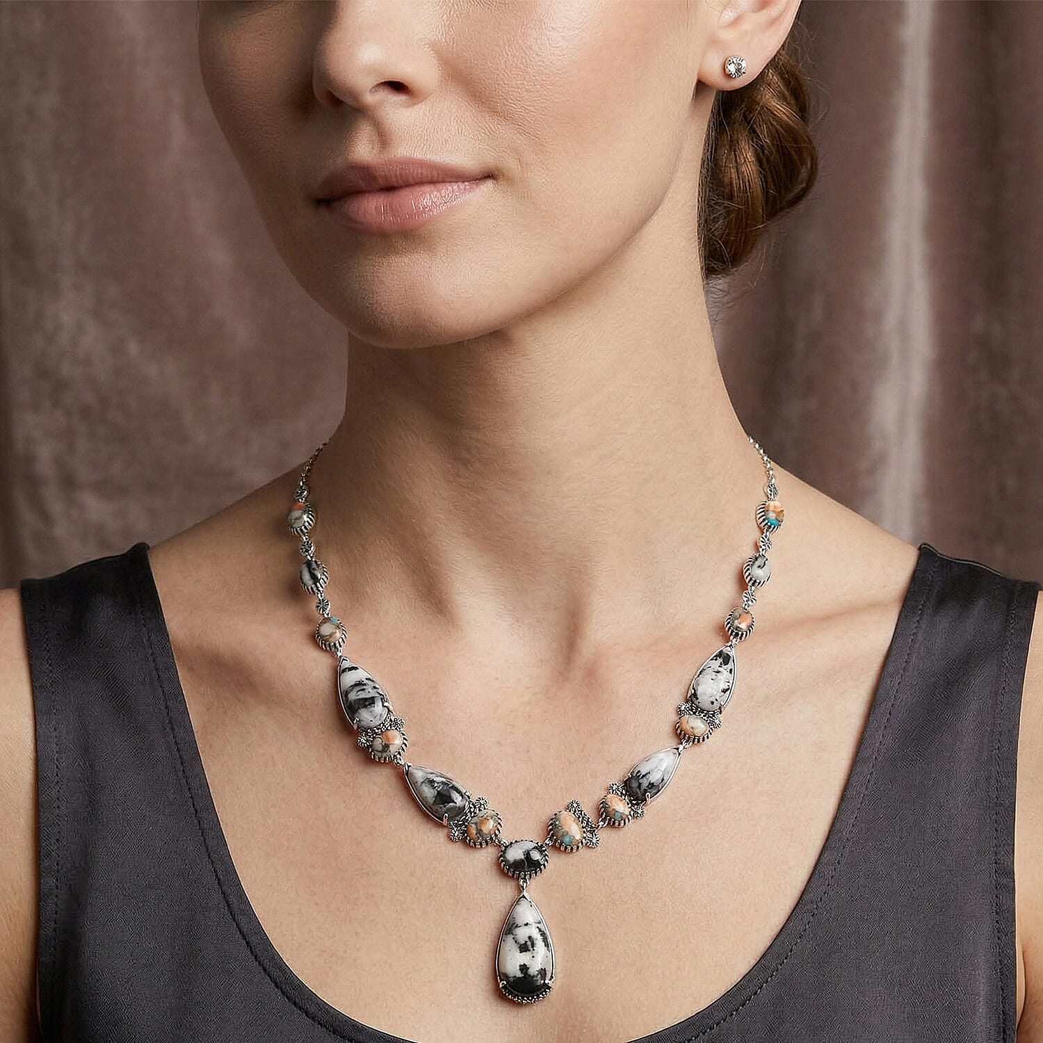 D'Joy Artisan Crafted Premium White Buffalo and Spiny Oyster 46.80 ctw Necklace in Sterling Silver 18-20 Inches