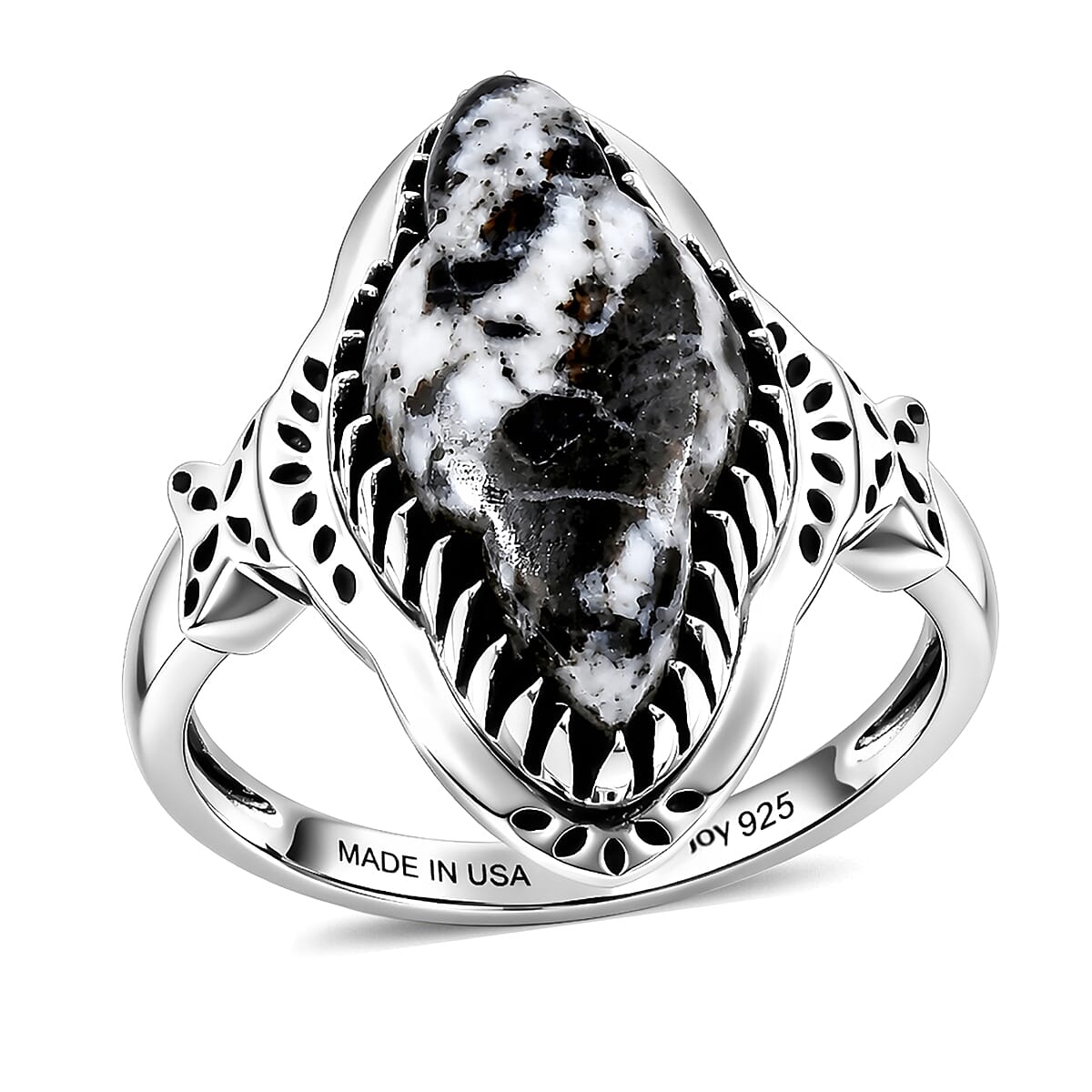 D'Joy Artisan Crafted Premium White Buffalo 4.60 ctw Ring in Sterling Silver (Size 6.0)