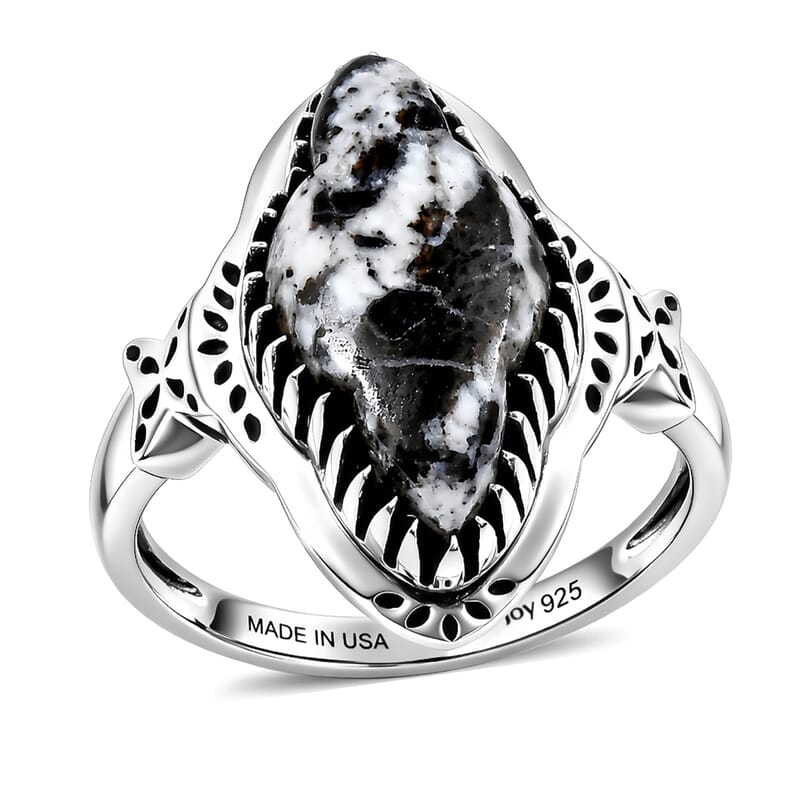 D'Joy Artisan Crafted Premium White Buffalo 4.60 ctw Ring in Sterling Silver (Size 6.0)