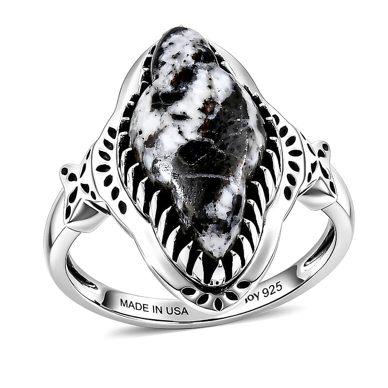 D'Joy Artisan Crafted Premium White Buffalo 4.60 ctw Ring in Sterling Silver (Size 6.0)