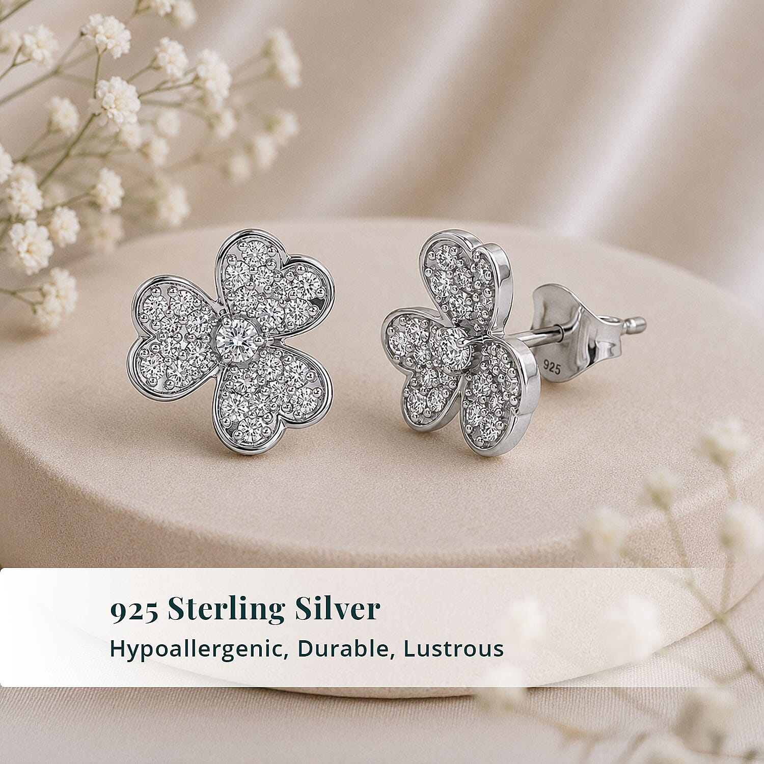 Luxuriant Lab Grown Diamond G-H SI 0.75 ctw Earrings