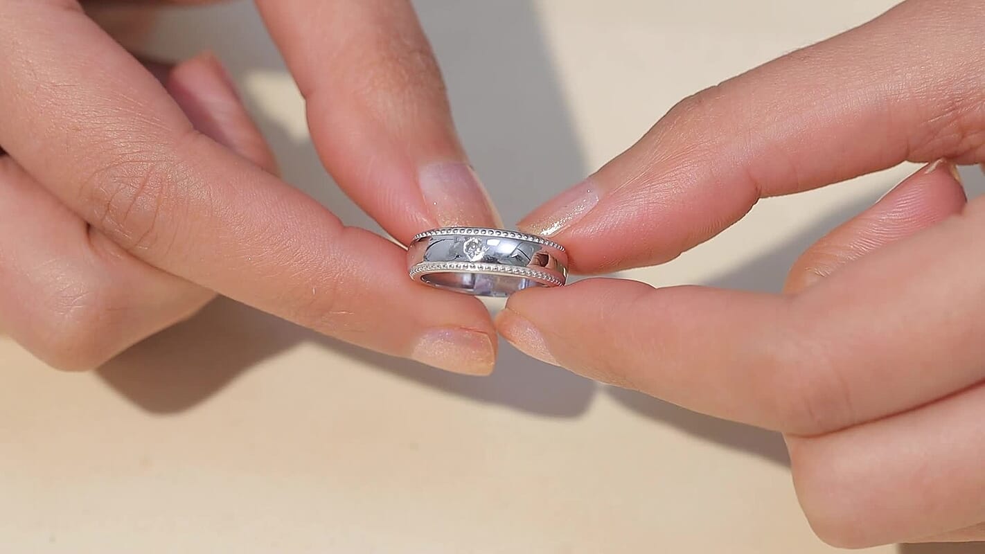 Luxuriant Lab Grown Diamond (G-H, SI) Band Ring in Platinum Over Sterling Silver (Size 10.0) 0.10 ctw