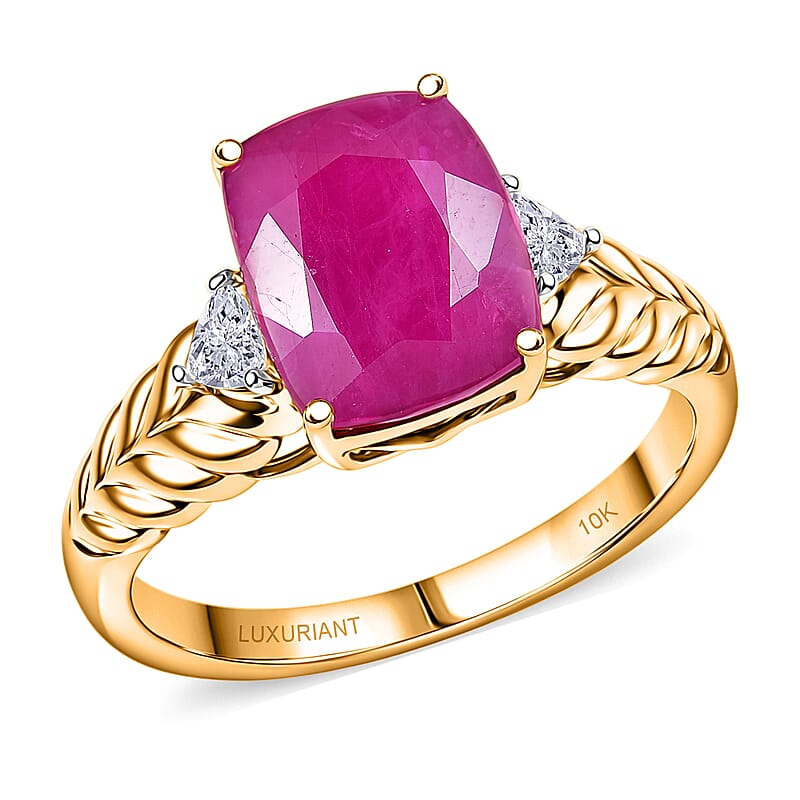 Certified & Appraised AAA Montepuez Ruby and Luxuriant Lab Grown Diamond G-H SI 5.00 ctw Ring in 10K Yellow Gold (Size 10.0)