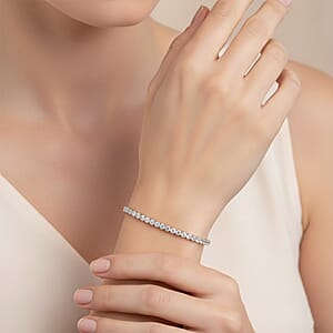 Luxuriant Lab Grown Diamond G SI 3.00 ctw Starlight Tennis Bracelet in Sterling Silver (8.50 In)