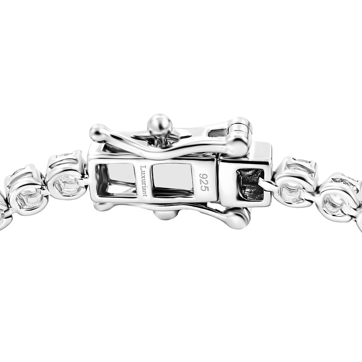 Luxuriant Lab Grown Diamond G SI 3.00 ctw Starlight Tennis Bracelet in Sterling Silver (8.50 In) image number 3