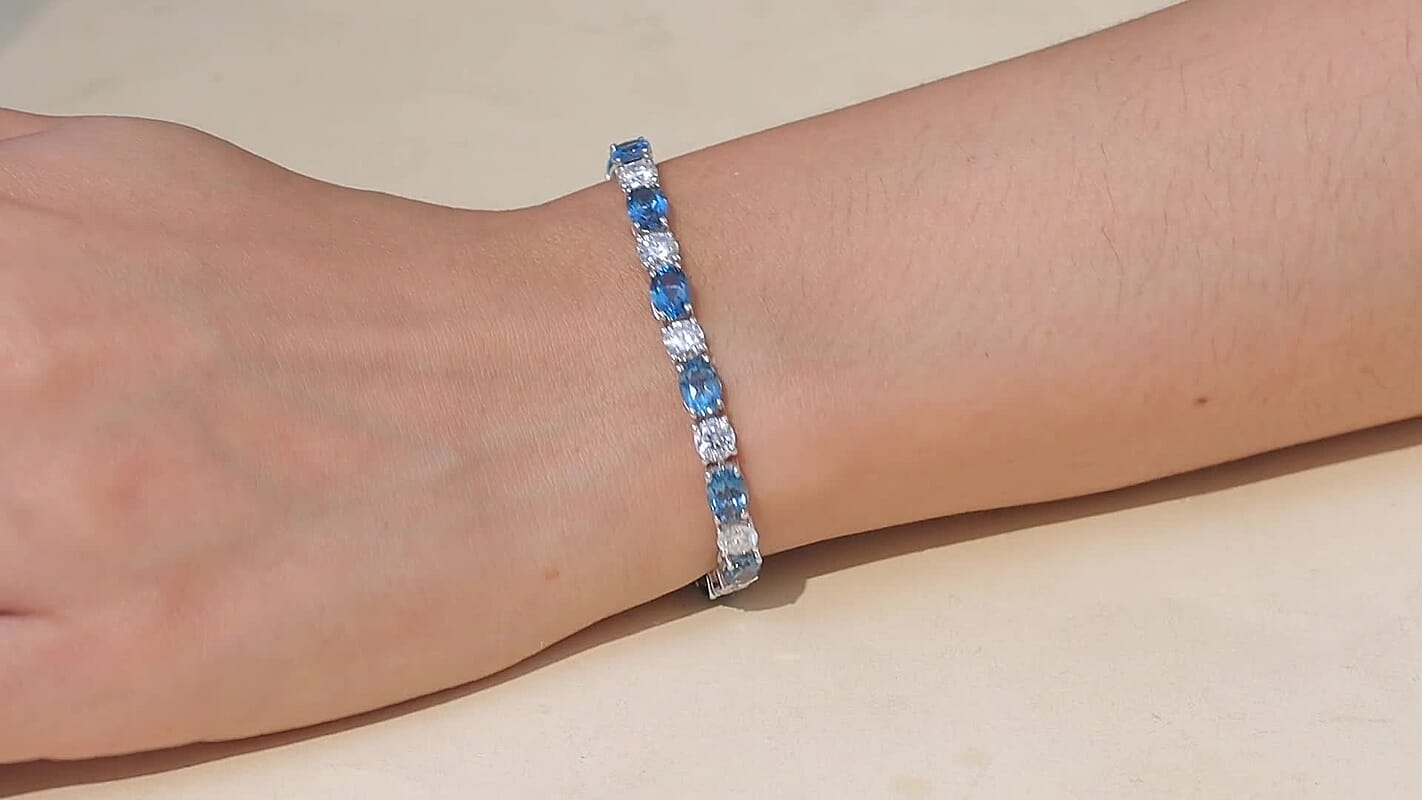 D'Joy Certified London Blue Topaz, Moissanite Bracelet in Rhodium Over Sterling Silver (7.25 In) 19.50 ctw
