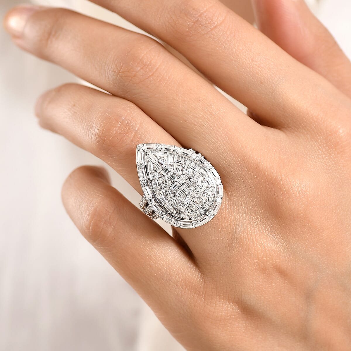 D'Joy Moissanite 2.85 ctw Shattered Mirror Ring in Rhodium Over Sterling Silver (Size 7.0) image number 2