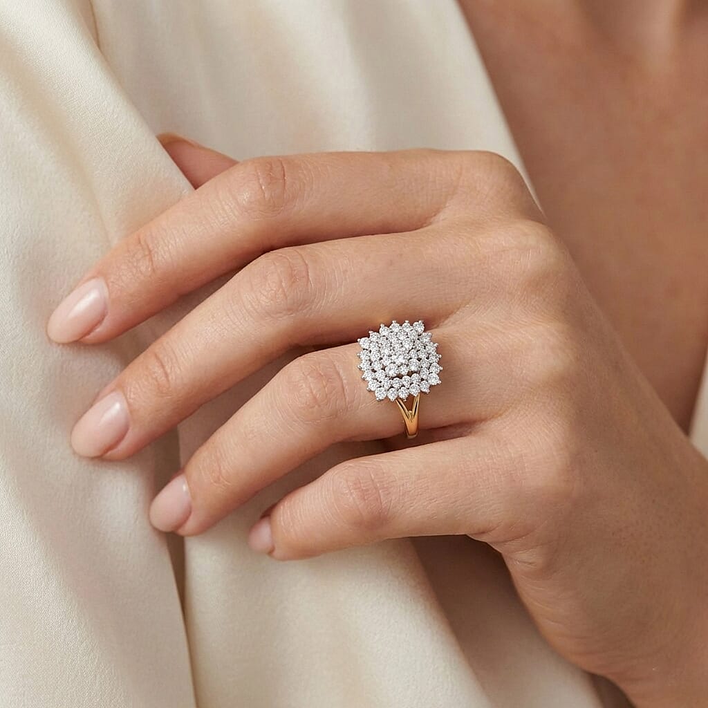 Luxuriant Lab Grown Diamond G SI 1.00 ctw Ring in 14K YG Over Sterling Silver (Size 7.0)