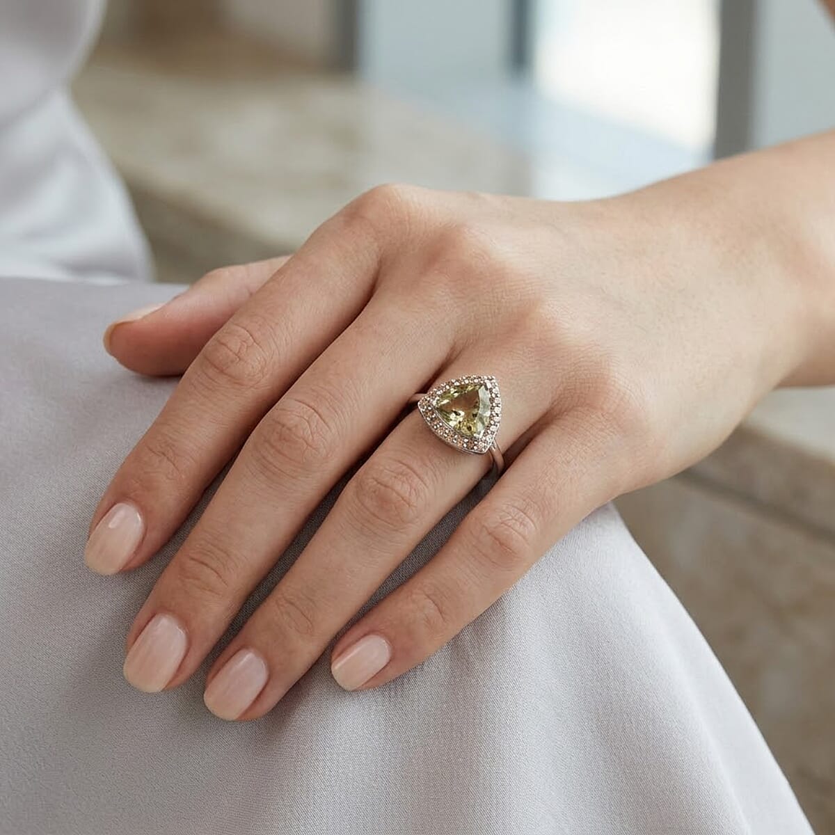 AAAA Turkizite and Natural Champagne Diamond I3 11.15 ctw Ring in 14K White Gold (Size 15.0) image number 2