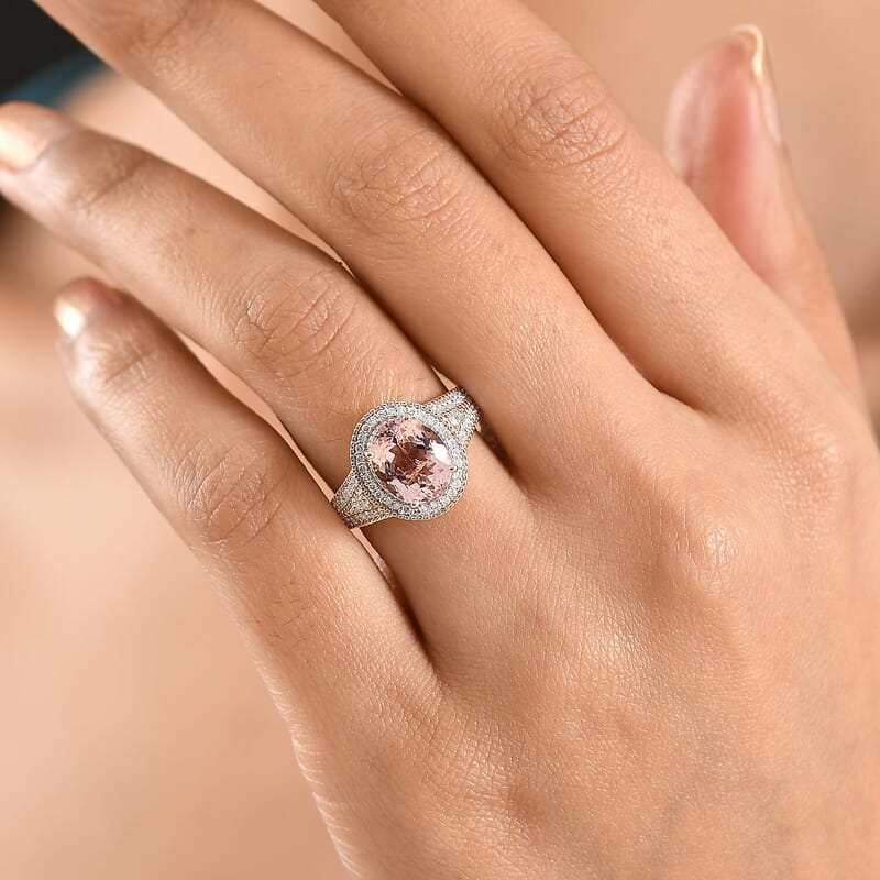 Luxoro Premium Pink Morganite and Diamond I2 2.90 ctw Rose Temptation Ring in 10K Rose Gold (Size 11.0)