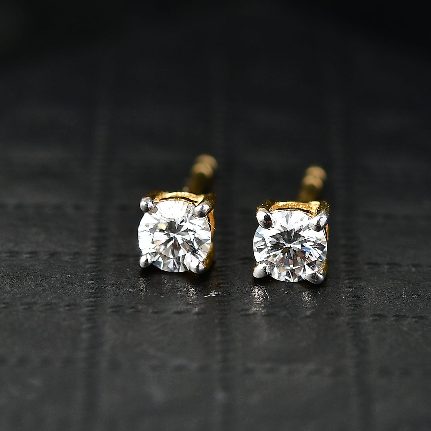 Luxuriant Lab Grown Diamond G-H SI 0.33 ctw Solitaire Stud Earrings in 18K Vermeil Yellow Gold Over Sterling Silver