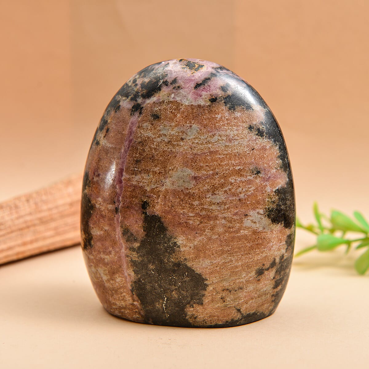 Rhodonite Freeform 784.00 ctw image number 1
