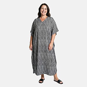 Winlar Black Long Kaftan - One Size Fits Most
