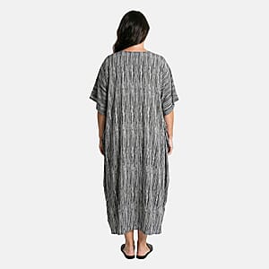 Winlar Black Long Kaftan - One Size Fits Most