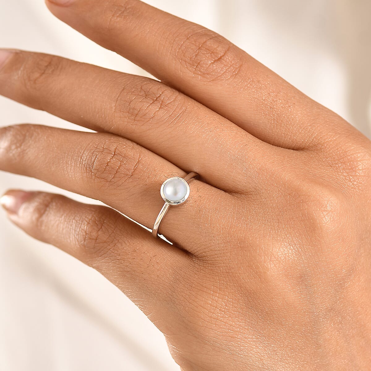 D'Joy Freshwater Pearl Ring in Rhodium Over Sterling Silver (Size 7.0) image number 2